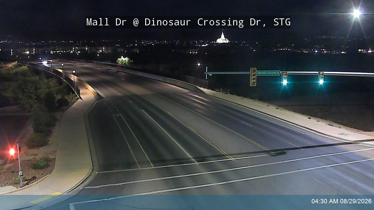 Mall Dr @ Dinosaur Crossing Dr, STG live camera view
