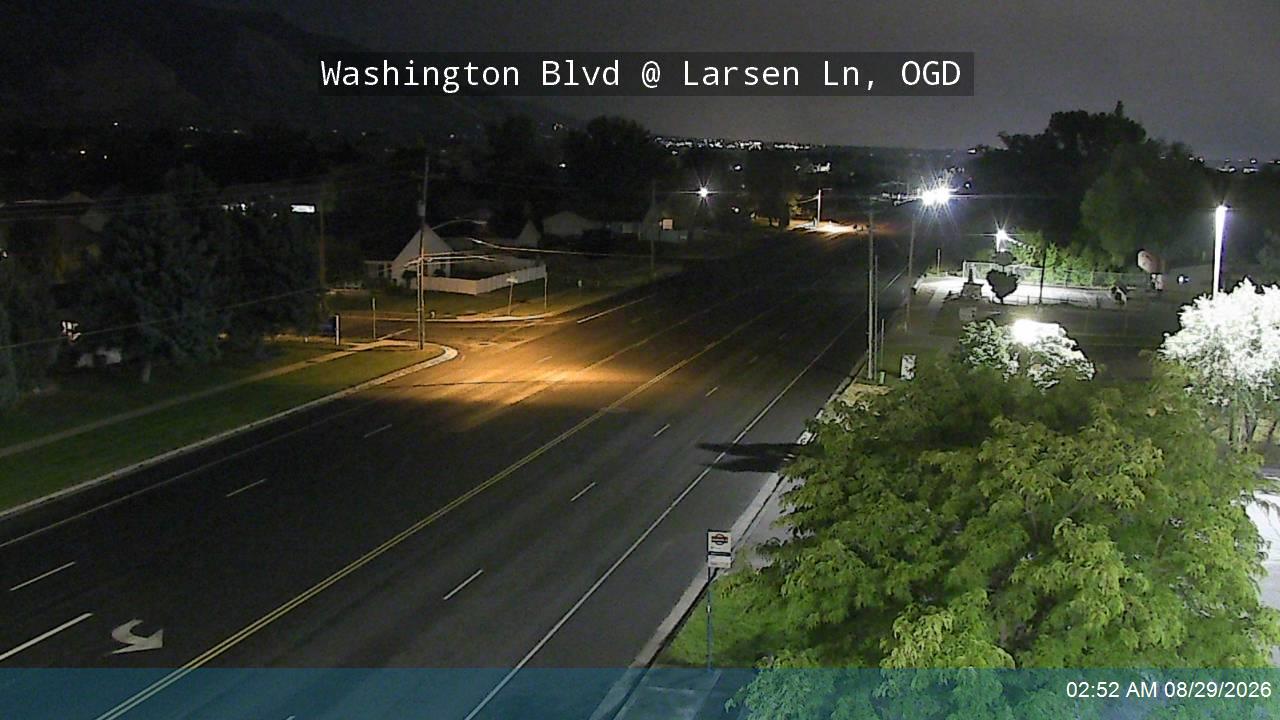 Washington Blvd / SR-235 @ Larsen Ln, OGD live camera view