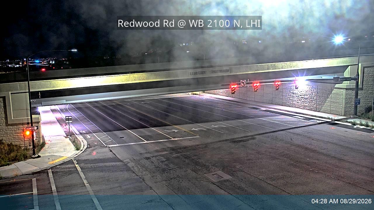 Redwood Rd / SR-68 @ WB 2100 N / SR-194, LHI live camera view