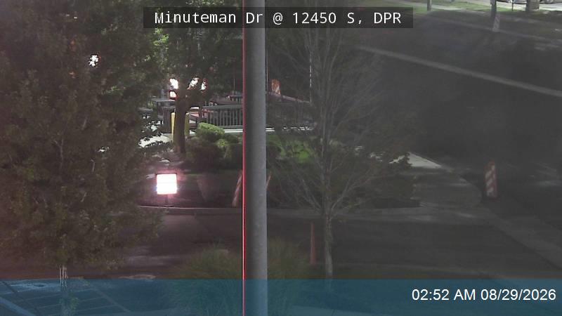 Minuteman Dr @ 12450 S, DPR live camera view