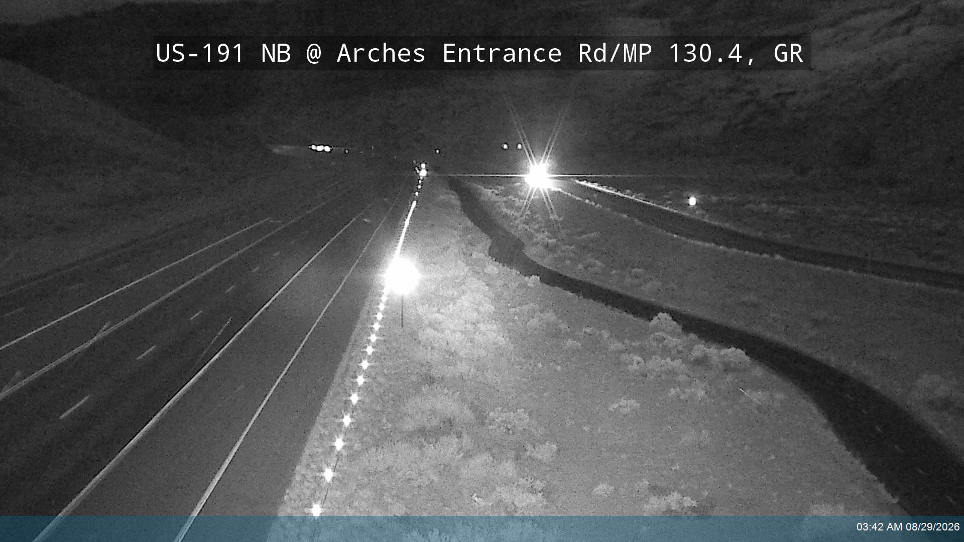 US-191 NB @ Arches Entrance Rd / MP 130.28, GR live camera view