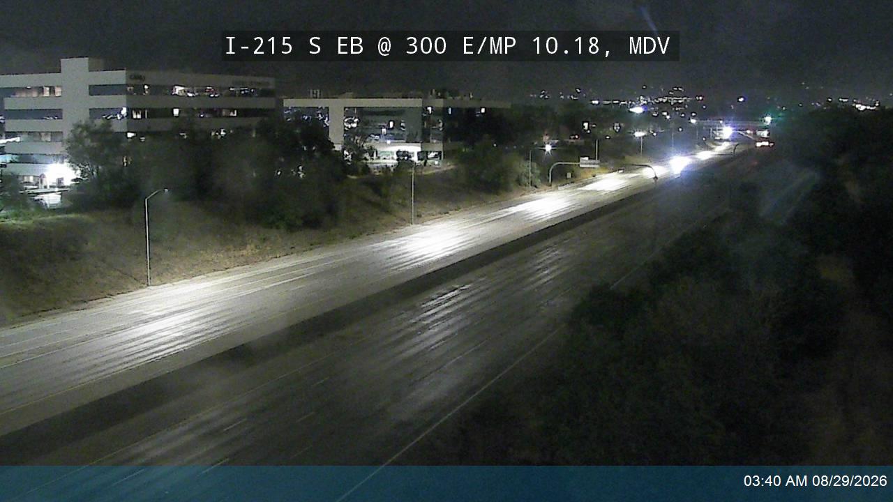 I-215 S EB @ 300 E / MP 10.18, MDV live camera view
