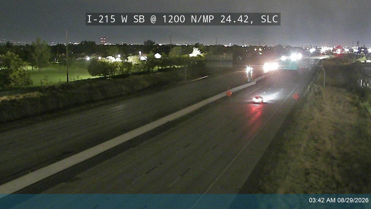 I-215 W SB @ 1200 N / MP 24.42, SLC live camera view