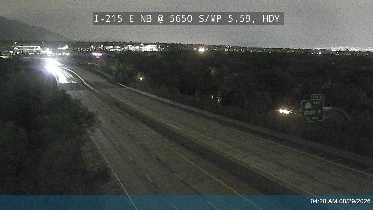 I-215 E NB @ 5650 S / MP 5.59, HDY live camera view
