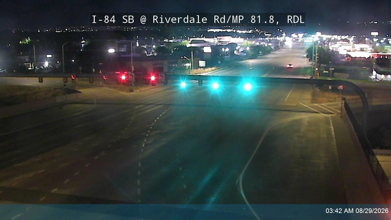 I-84 SB @ Riverdale Rd / SR-26 / MP 81.8, RDL live camera view