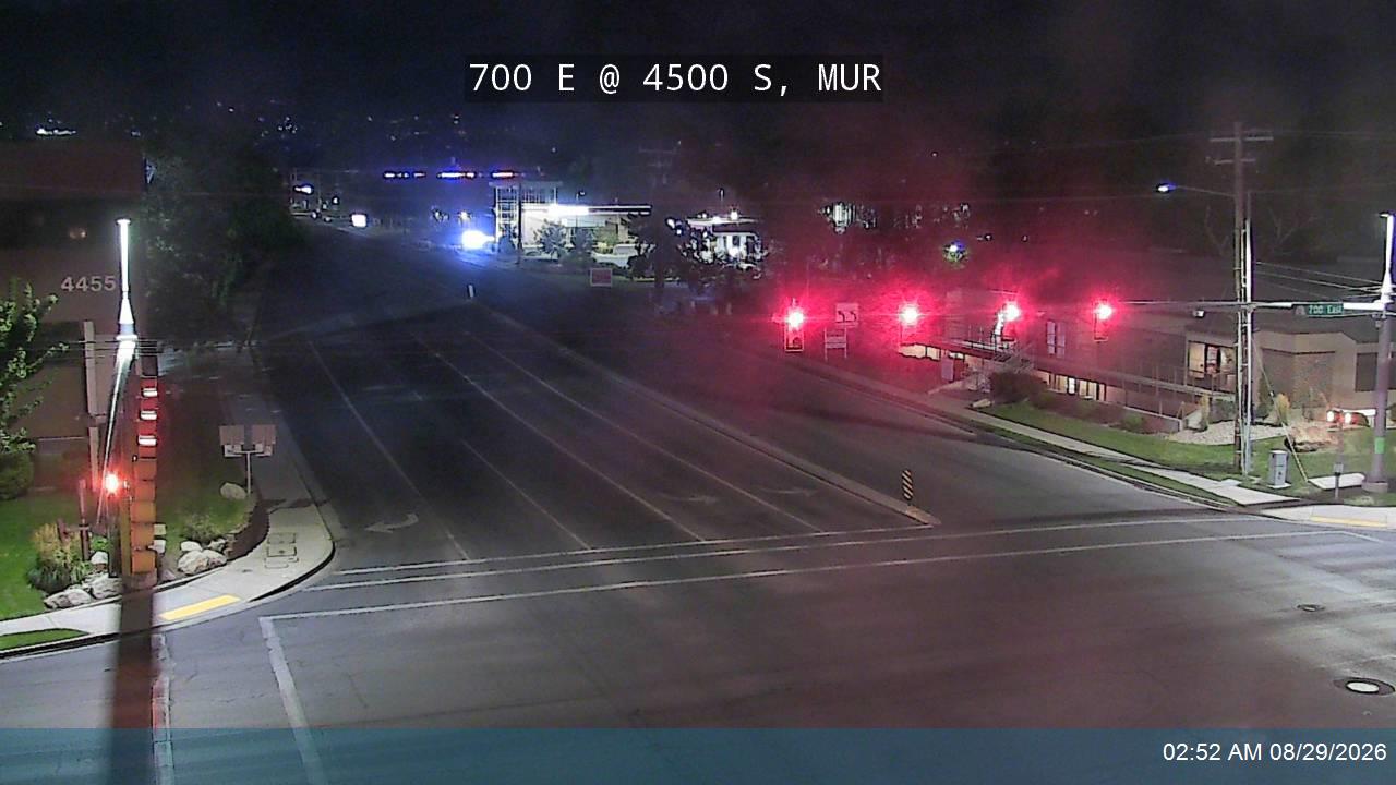 700 E / SR-71 @ 4500 S / SR-266, MUR live camera view