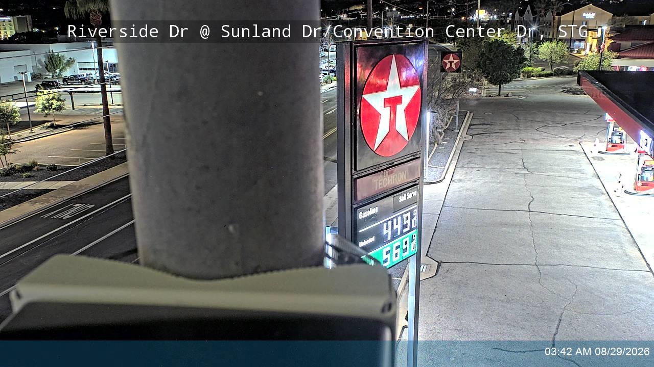 Riverside Dr @ Sunland Dr / Convention Center Dr, STG live camera view