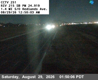 I-215 : (251) Southbound San Jacinto live camera view