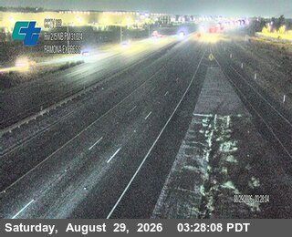 I-215 : (262) Ramona Expressway live camera view