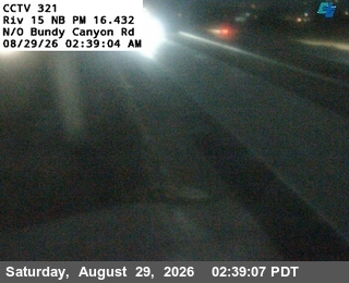 I-15 : (321) North of Bundy Canyon Road live camera view