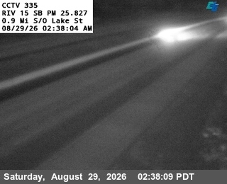 I-15 : (335) 0.9 Miles South of Lake Street live camera view