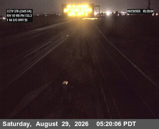 I-10 : (378) Next to CMS in Blythe live camera view