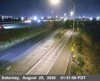 5 - SB I-5 North Of SR 4 live camera view