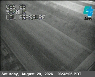 17 - SB SR-99 N/O SR- 59/MLK Blvd live camera view