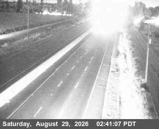 23 - SB SR 99 SO Armstrong Rd live camera view