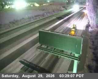 30 - SB SR 99 Griffith Road OC live camera view