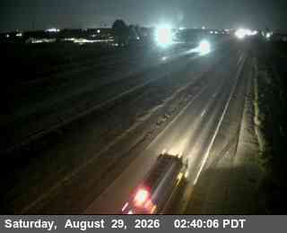 59 - SB I-5 S/O Peltier Road live camera view