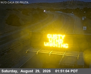 73 - EB SR-152 W/O Casa de Fruta live camera view