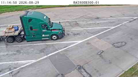 Rest Area: I-80 EB MM 300 near Davenport live camera view
