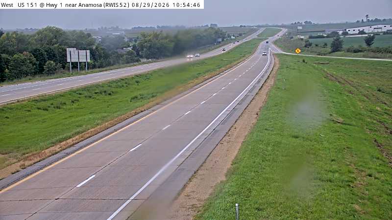 US 151 MM 49 @ Anamosa live camera view
