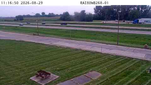 Parking Only: I-80 WB MM 268 near Wilton live camera view