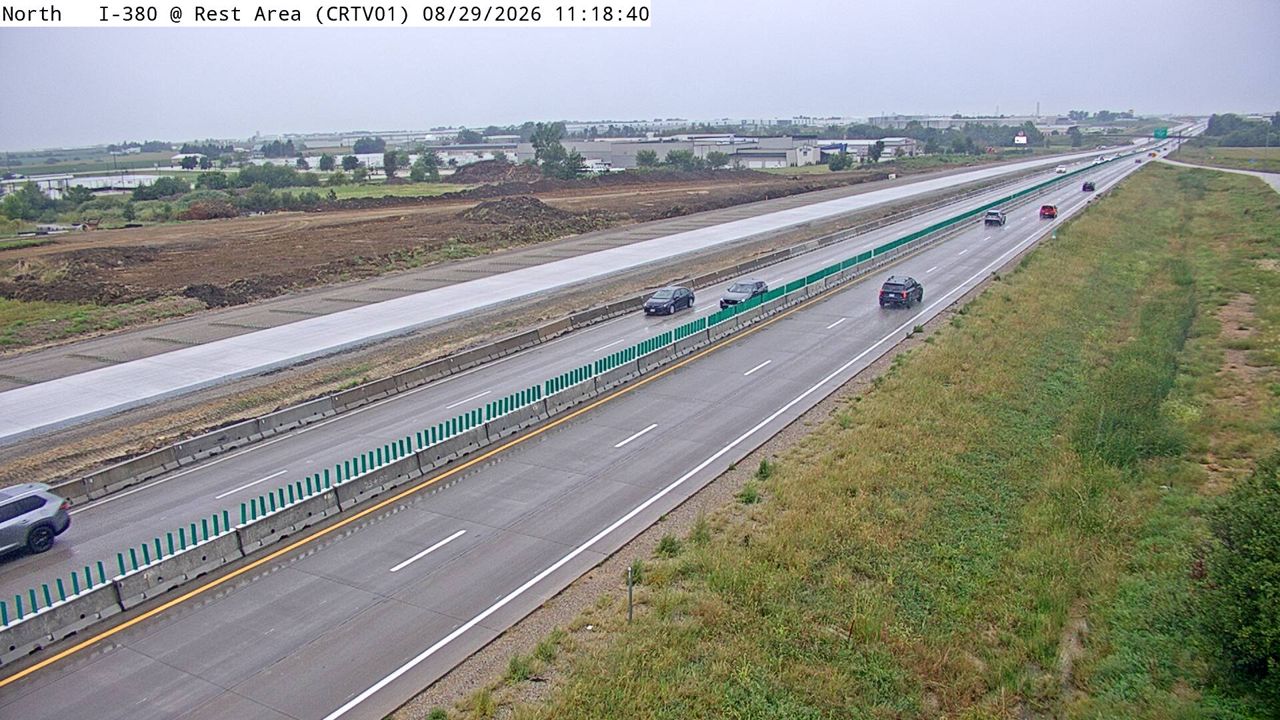 I-380 @ MM 12.3 (NB Rest Area) live camera view