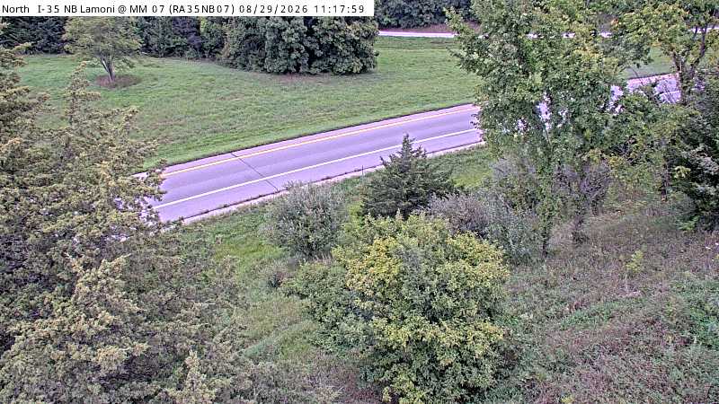 Rest Area: I-35 N/S MM 7 - Lamoni - NB Exit live camera view