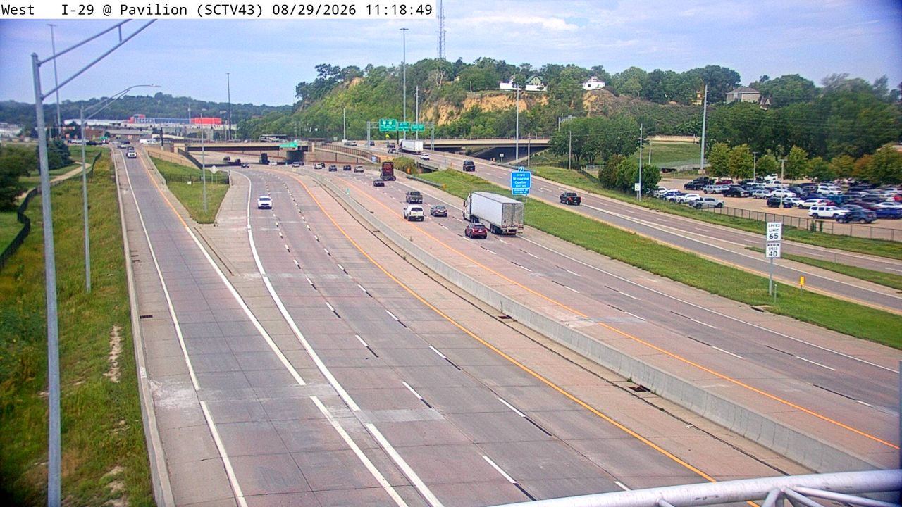 I-29 @ MM 148.3 (Pavillion) live camera view