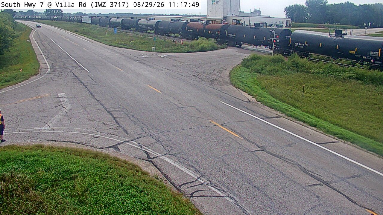 IA 7 @ Villa Rd (IWZ 3717) live camera view