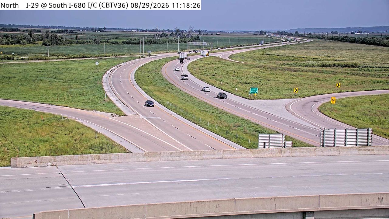 I-29 @ MM 61.9 (I-680 Interchange) live camera view