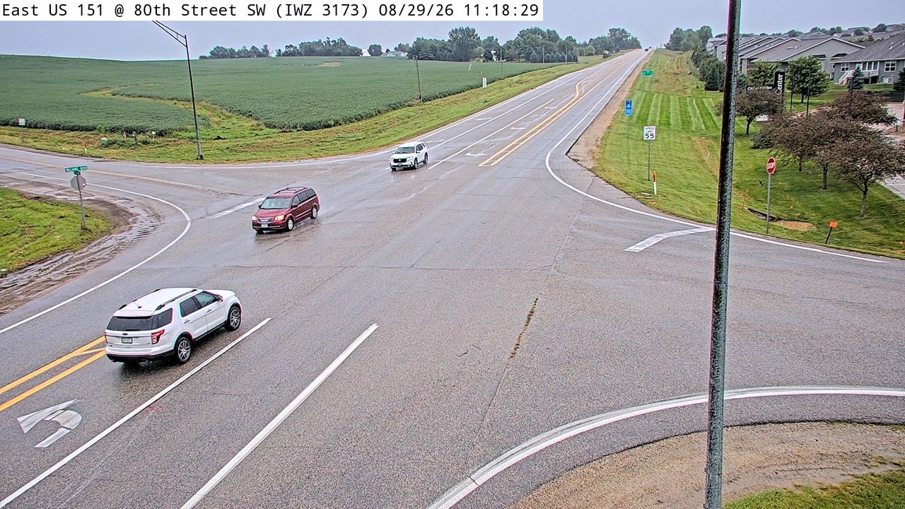 US 151 @ 80th St SW (IWZ 3173) live camera view