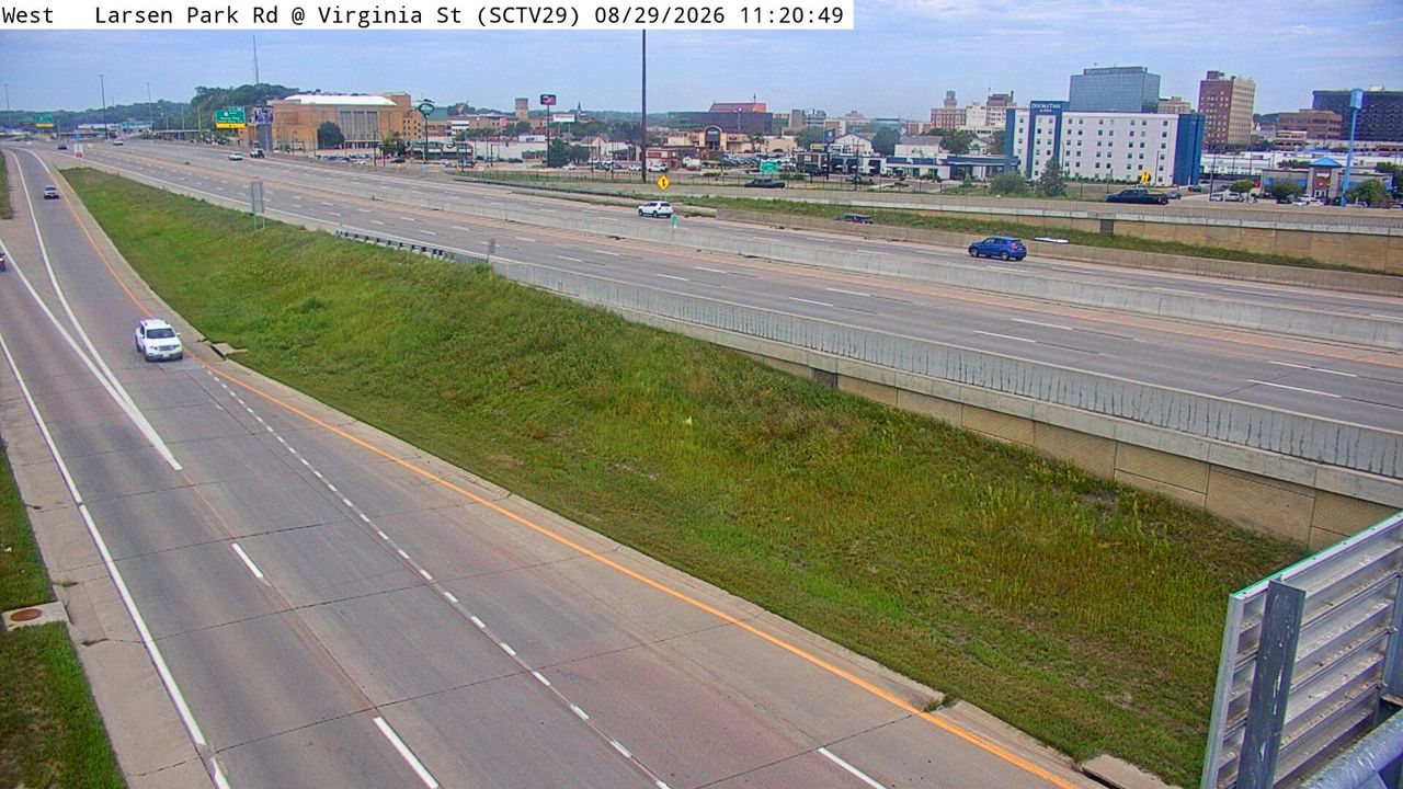 Larsen Park Rd @ Virginia St (29) live camera view