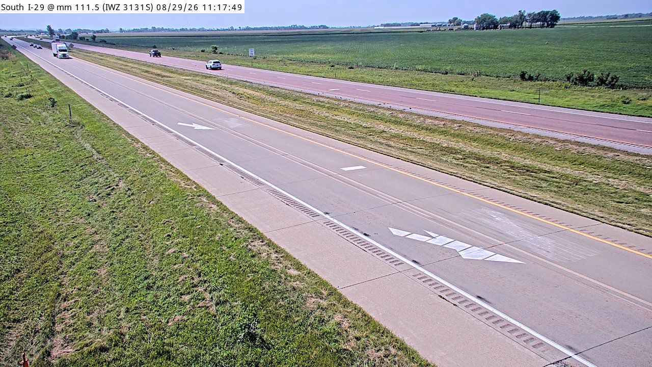 I-29 @ MM 111.5 (IWZ 3131S) live camera view
