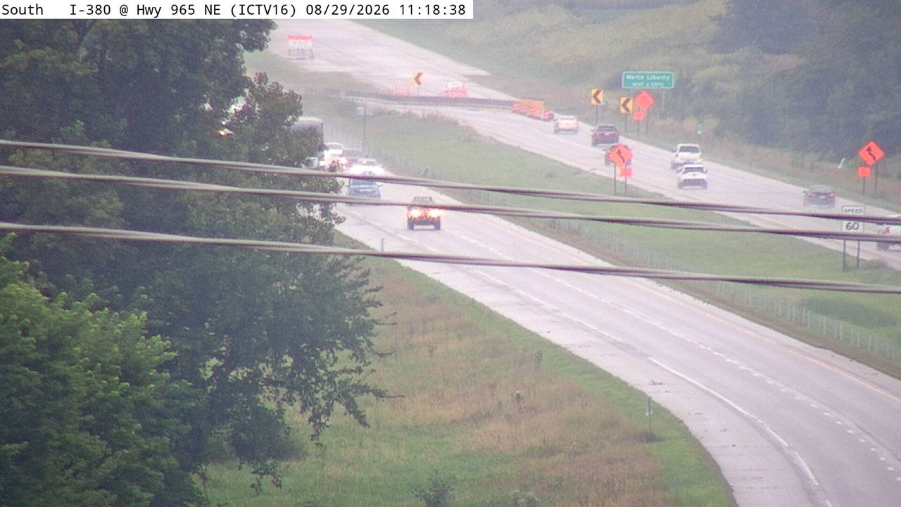 I-380 @ MM 7.4 (Hwy 965) live camera view