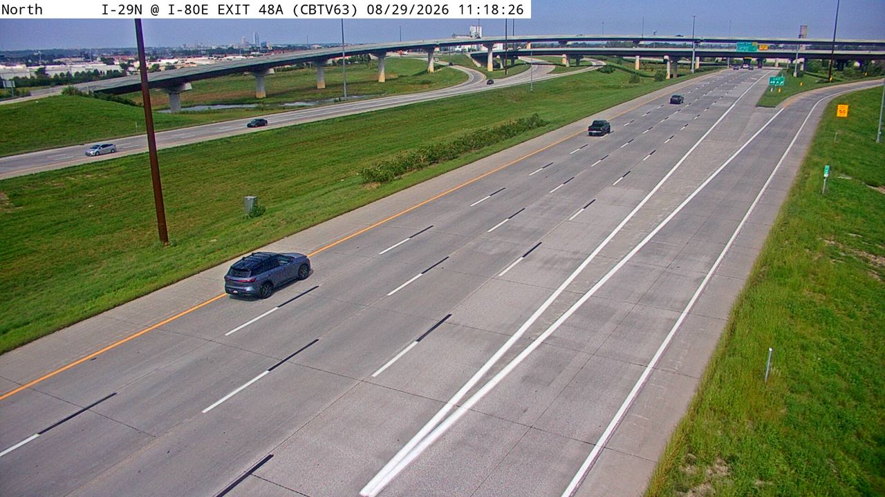 I-29 @ MM 48.4 (Exit 48A) live camera view