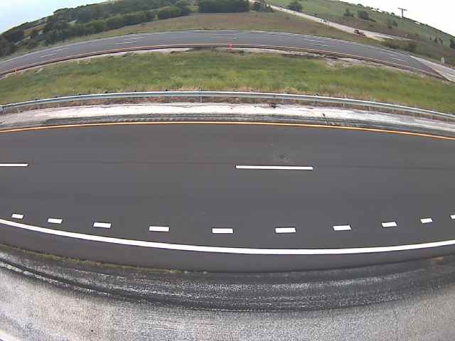 IA 92 MM 242 @ Ainsworth (mini) live camera view