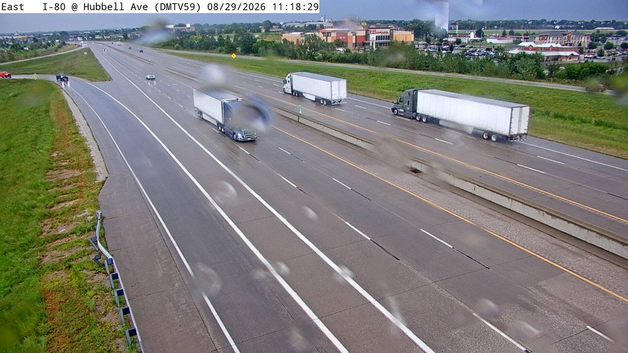 I-80 @ MM 141.8 (Hubbell Ave - N of I-80) live camera view