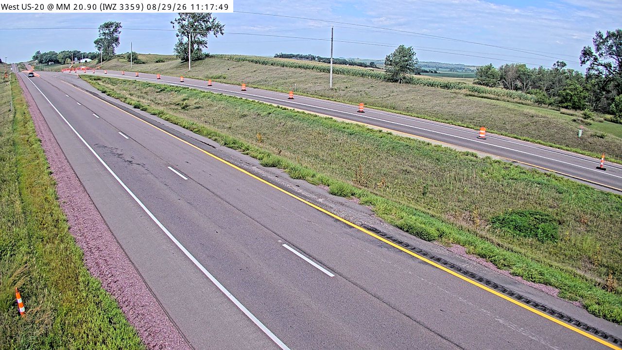 US 20 @ MM 20.9 (IWZ 3359) live camera view