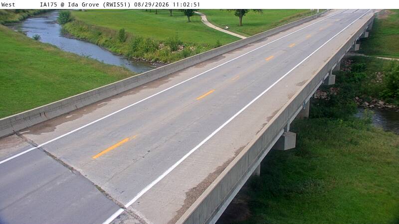 US 59 MM 129 @ Ida Grove live camera view