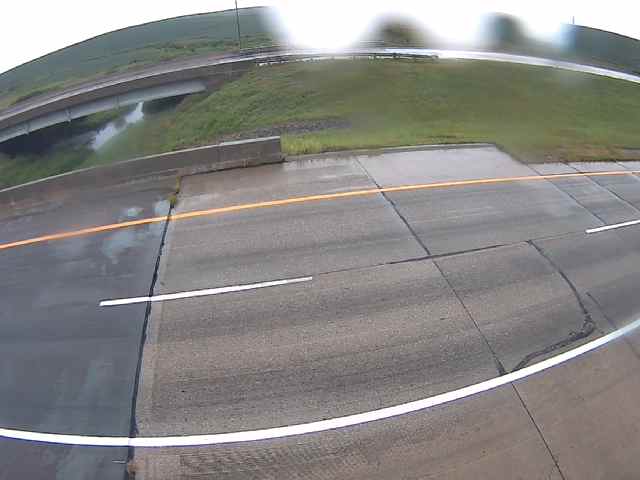 IA 163 MM 12 @ Prairie City (mini) live camera view