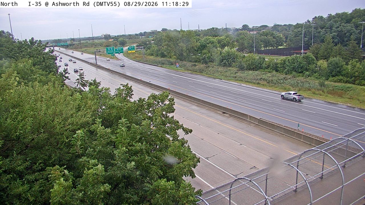 I-35 @ MM 72.1 (Ashworth Ave) live camera view
