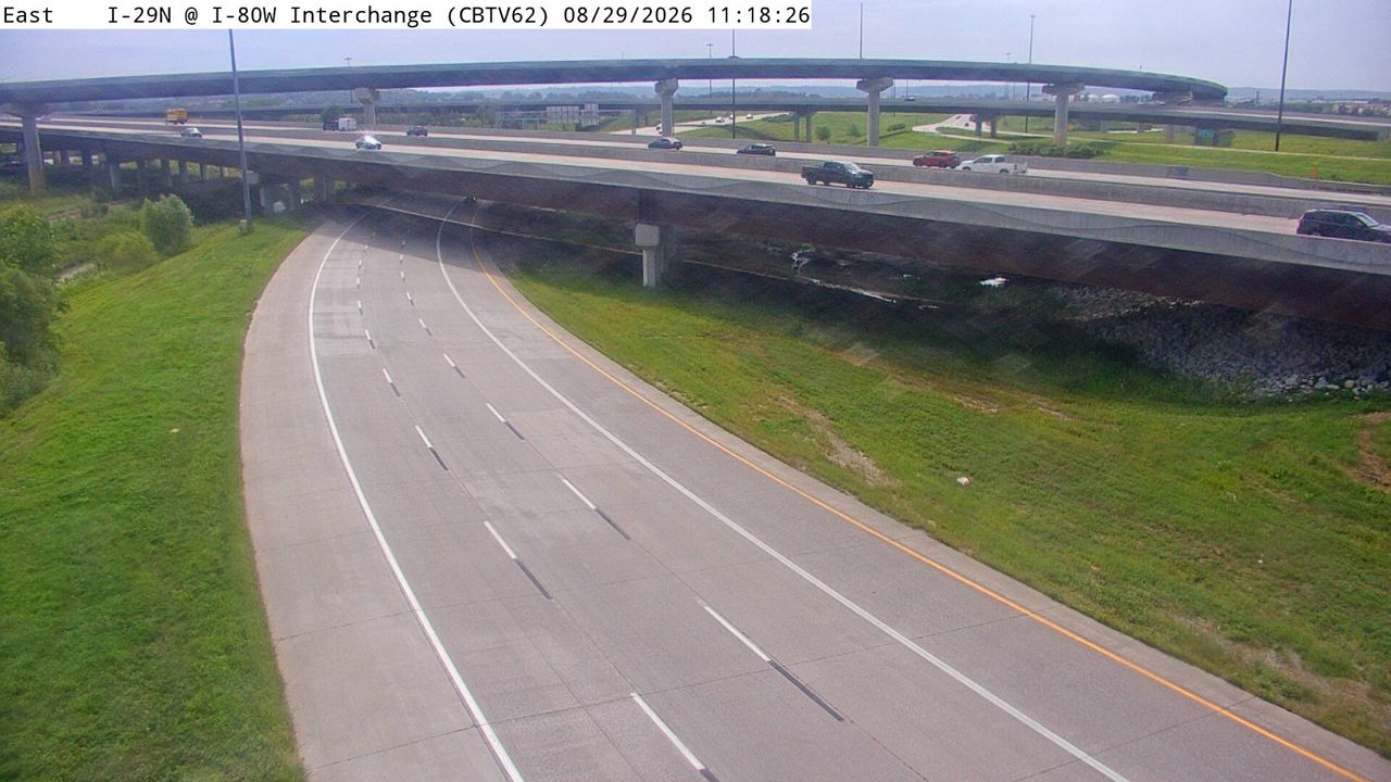 I-29 @ MM 48.9 (I-80W Interchange) live camera view