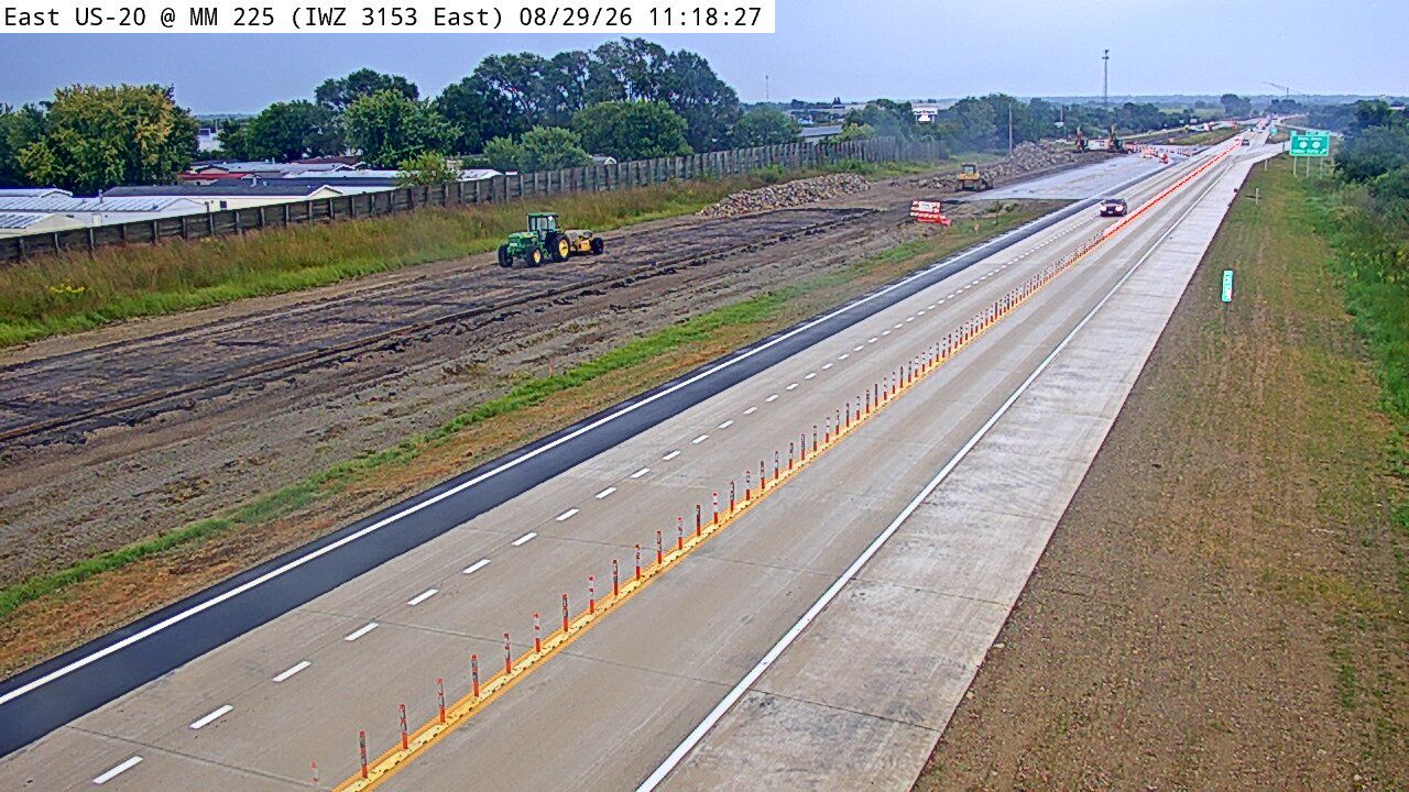 US 20 @ MM 225 (IWZ 3153E) live camera view