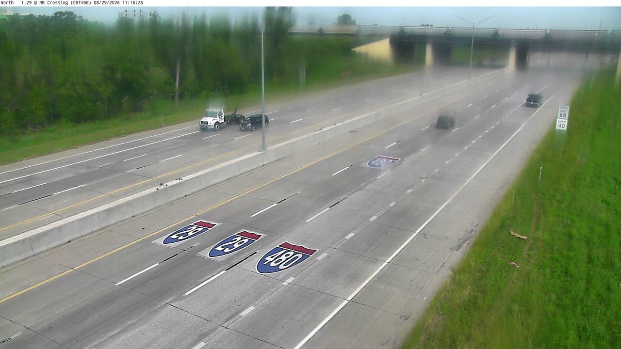 I-29 @ MM 52.9 (RR Crossing) live camera view