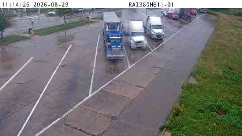 Rest Area: I-380 NB MM 11 near Cedar Rapids live camera view