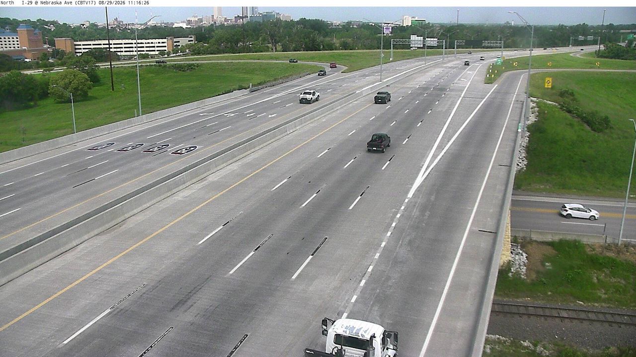I-29 @ MM 52.5 (Nebraska Ave) live camera view