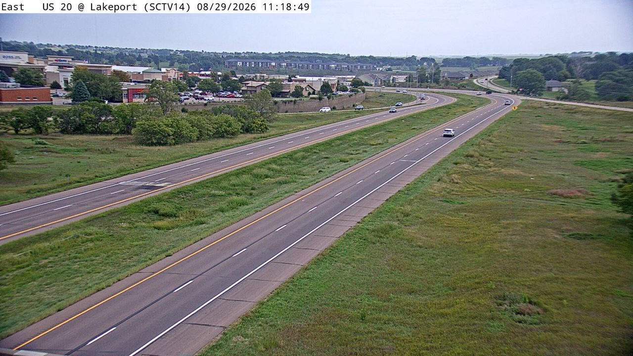 US 20 @ MM 1.7 (Lakeport St) live camera view