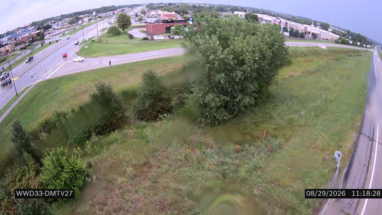 US 65 @ MM 81.5 (8th St SW) live camera view