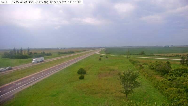 I-35 @ MM 151.5 (08) live camera view