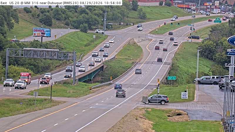 US 20 MM 316 @ Dubuque live camera view